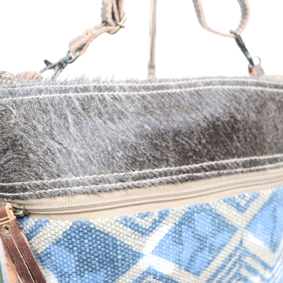 NEW Myra Bag Hairon Small Crossbody Bag Canvas Bag - Picture 3 of 8